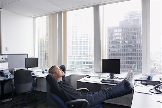 Power naps boost creativity-min